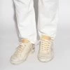 Golden Goose Sneakers Beige -Golden Goose Verkoopwinkel 12998991d0b04eff8964c0d522b14c77