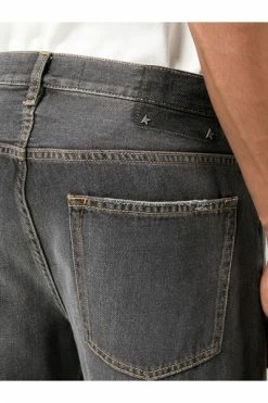 Golden Goose Regular Fit Jeans Straight Jeans Black -Golden Goose Verkoopwinkel 8573264803a1b2607b17a5d938ff7a41