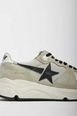 Golden Goose Sneakers Beige -Golden Goose Verkoopwinkel 8e4f53a789ad5659a9a6f5f845568d9d