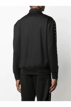 Golden Goose Hoodies & Sweatvesten Jackets Black 11 Golden Goose Hoodies & Sweatvesten Jackets Black -Golden Goose Verkoopwinkel a8d9403ce9d2a297e3f0d2262ab51d77