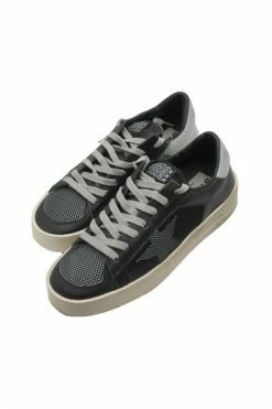 Golden Goose Sneakers Black -Golden Goose Verkoopwinkel adc9fe46ce9b0835c7cee63939eeddf0