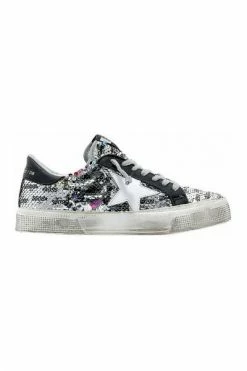 Golden Goose Sneakers Gray -Golden Goose Verkoopwinkel cfc8ea52736457337aa493f7ebe4e65c